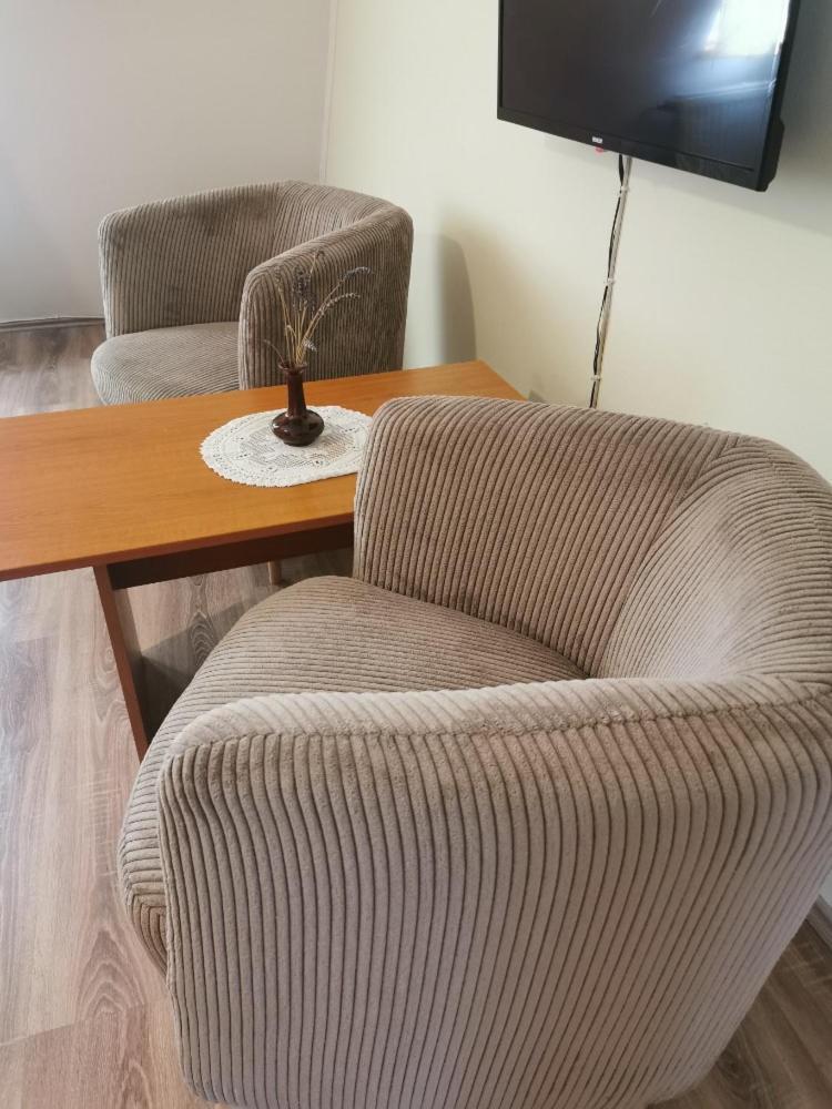 Hotel Alster Jevicko Экстерьер фото